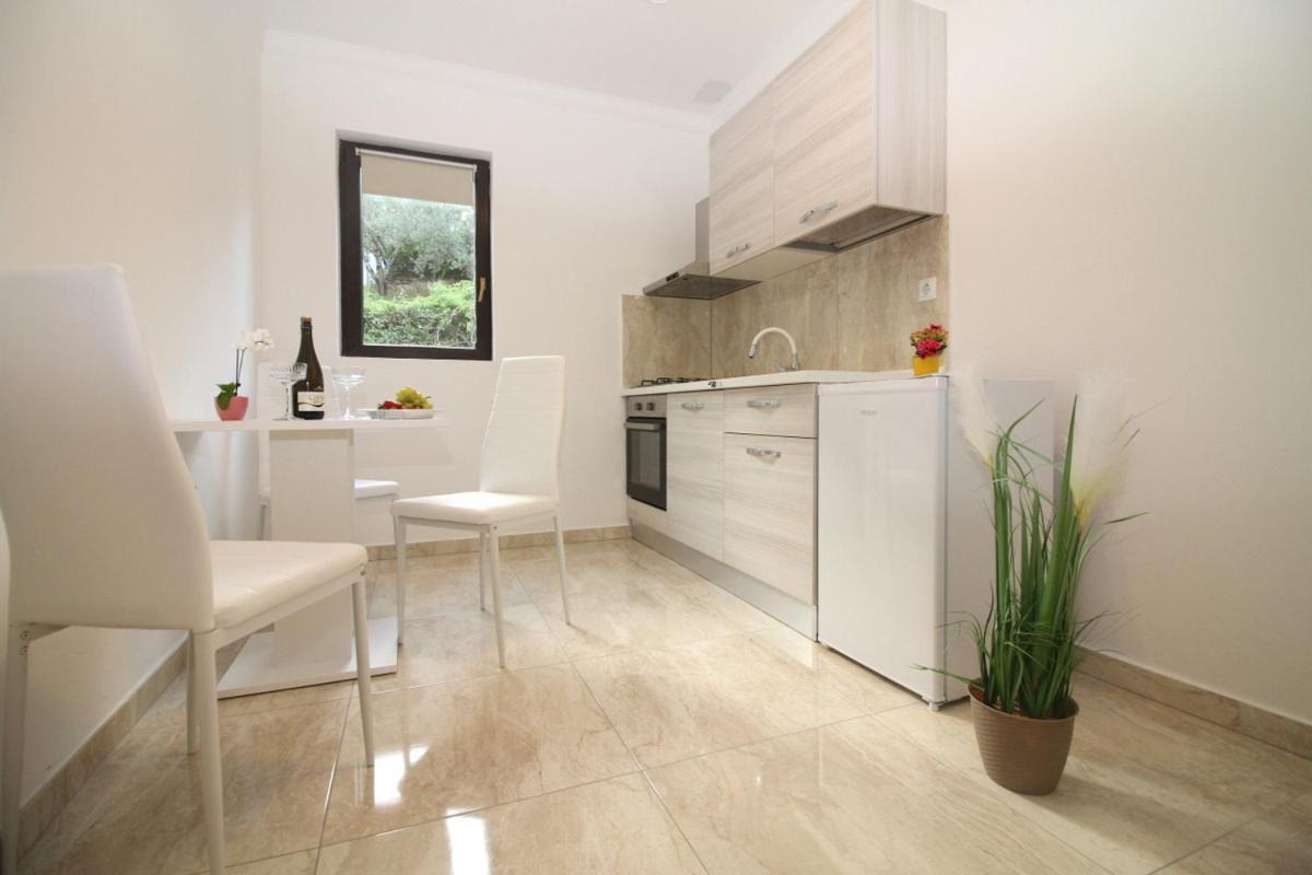 Apartaments Paradise Копер Экстерьер фото